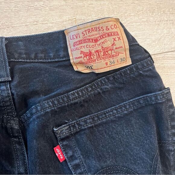 Levi’s Men’s Original 501 Straight Leg Button Fly Black Jean Size 34x30 - Picture 2 of 6
